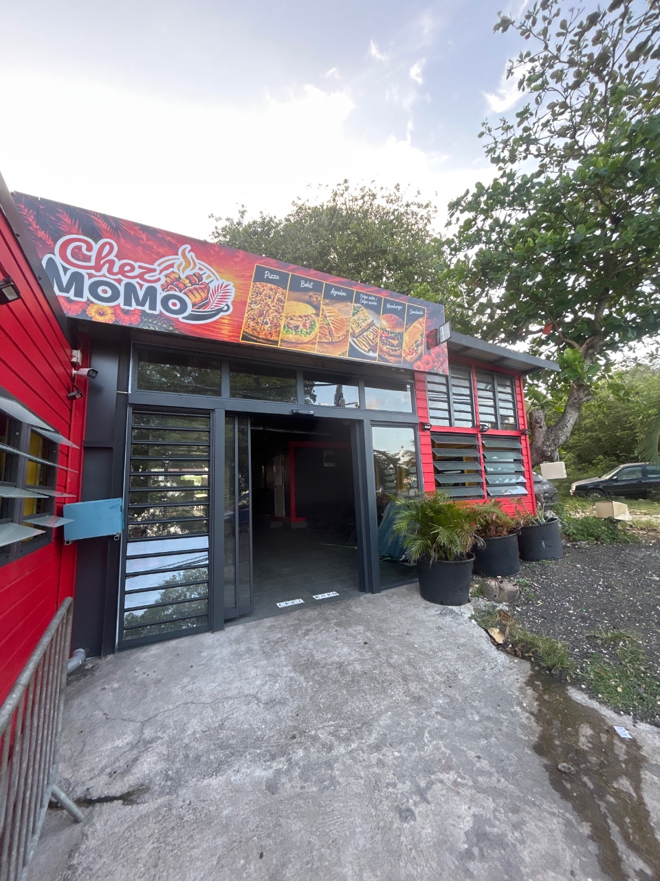 Chez Momo