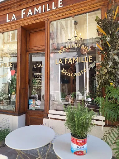 La Famille